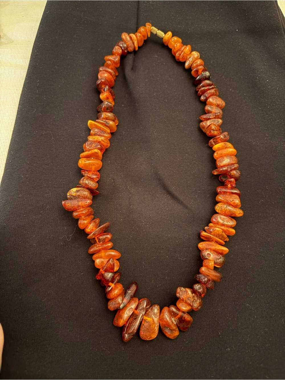 Vintage Natural Amber Necklace in Rich Honey-Orange
